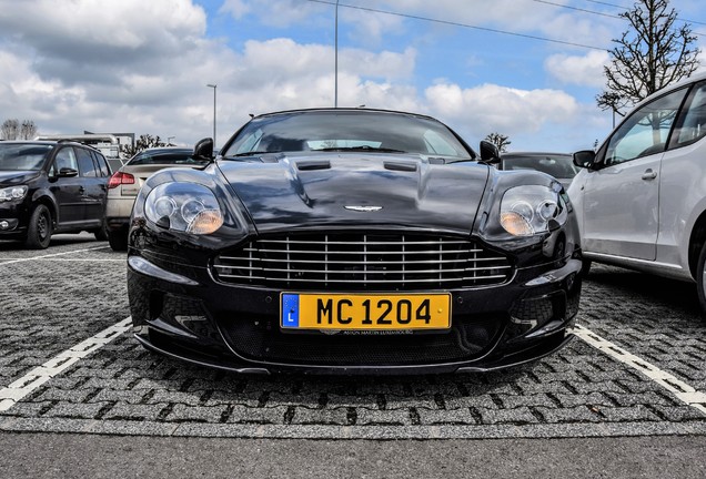 Aston Martin DBS Volante