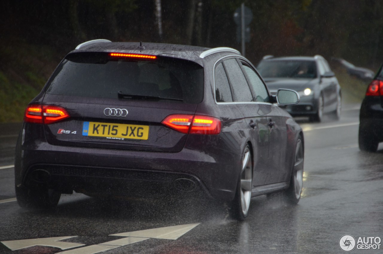 Audi RS4 Avant B8