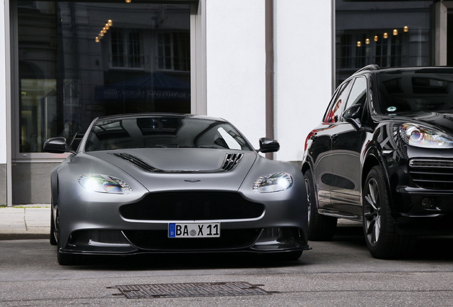 Aston Martin Vantage GT12