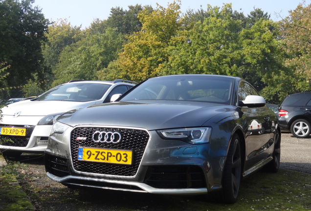 Audi RS5 B8 2012