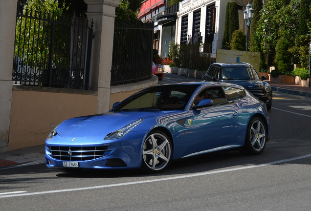 Ferrari FF