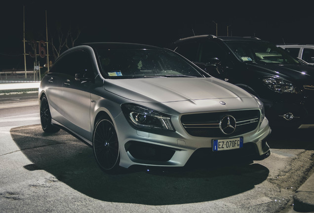 Mercedes-Benz CLA 45 AMG Shooting Brake