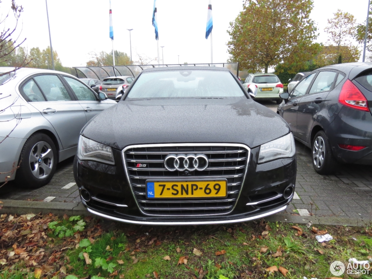 Audi S8 D4