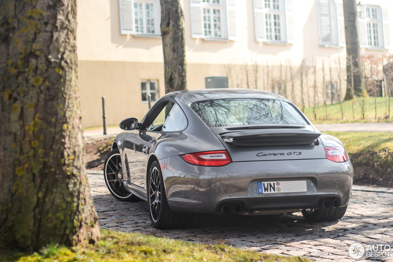 Porsche 997 Carrera GTS