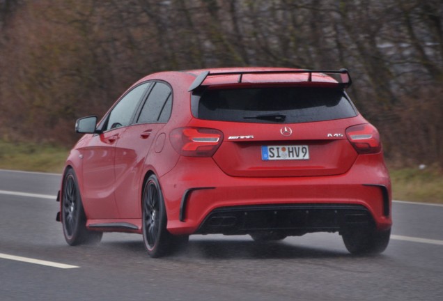 Mercedes-AMG A 45 W176 2015