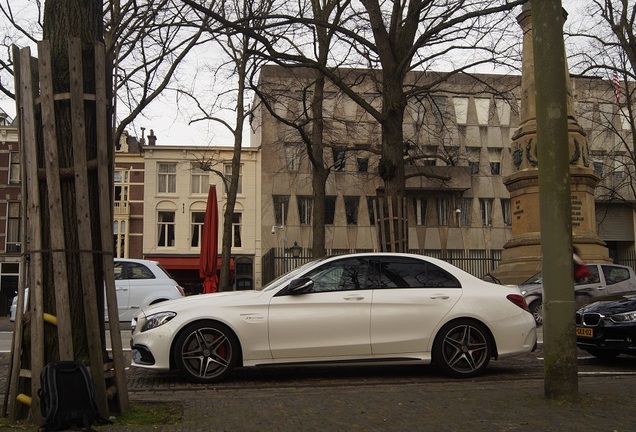 Mercedes-AMG C 63 S W205