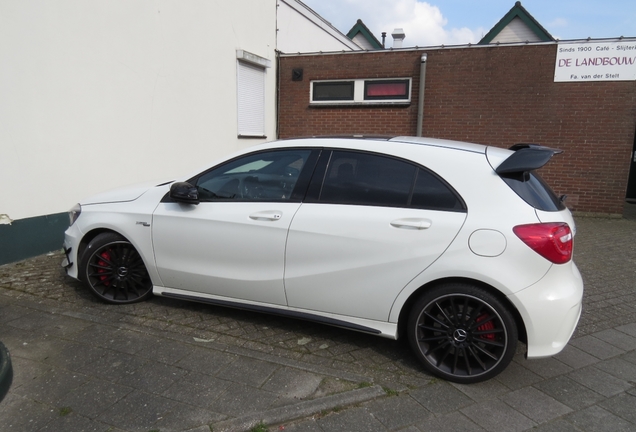 Mercedes-Benz A 45 AMG