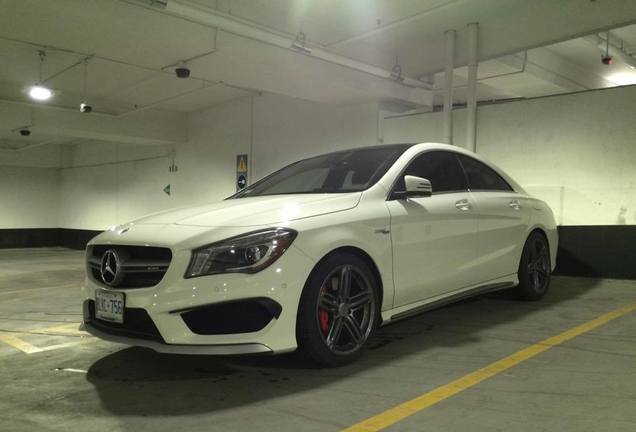 Mercedes-Benz CLA 45 AMG C117