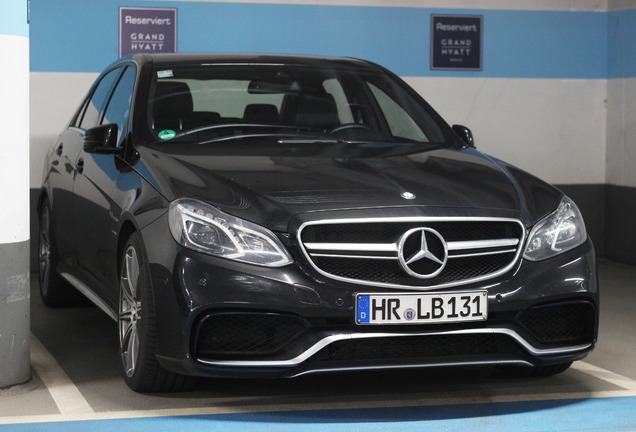 Mercedes-Benz E 63 AMG S W212