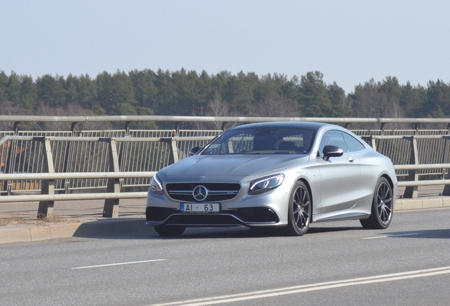 Mercedes-Benz S 63 AMG Coupé C217