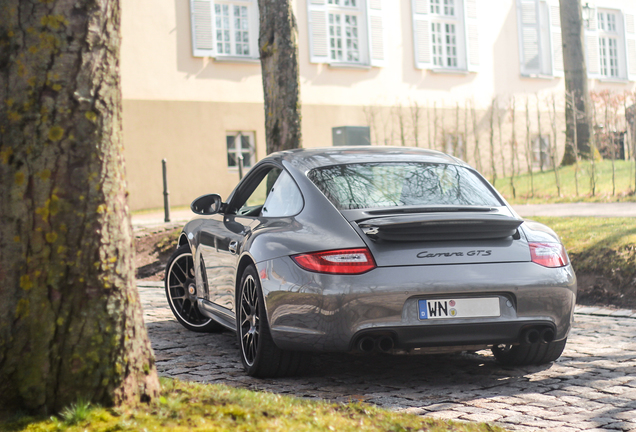 Porsche 997 Carrera GTS