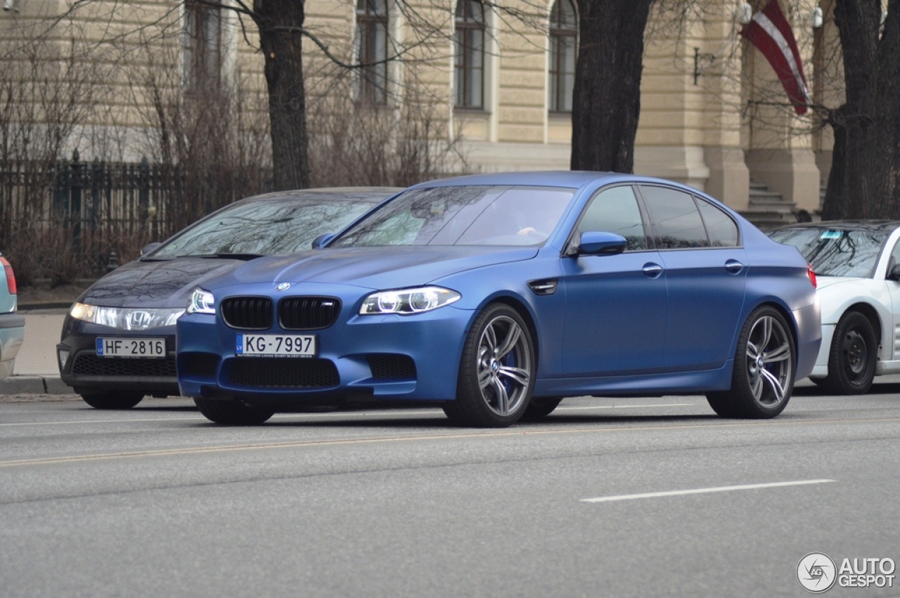 BMW M5 F10 2014