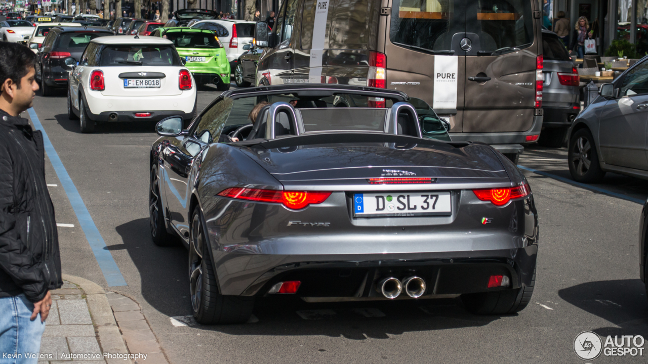 Jaguar F-TYPE S Convertible