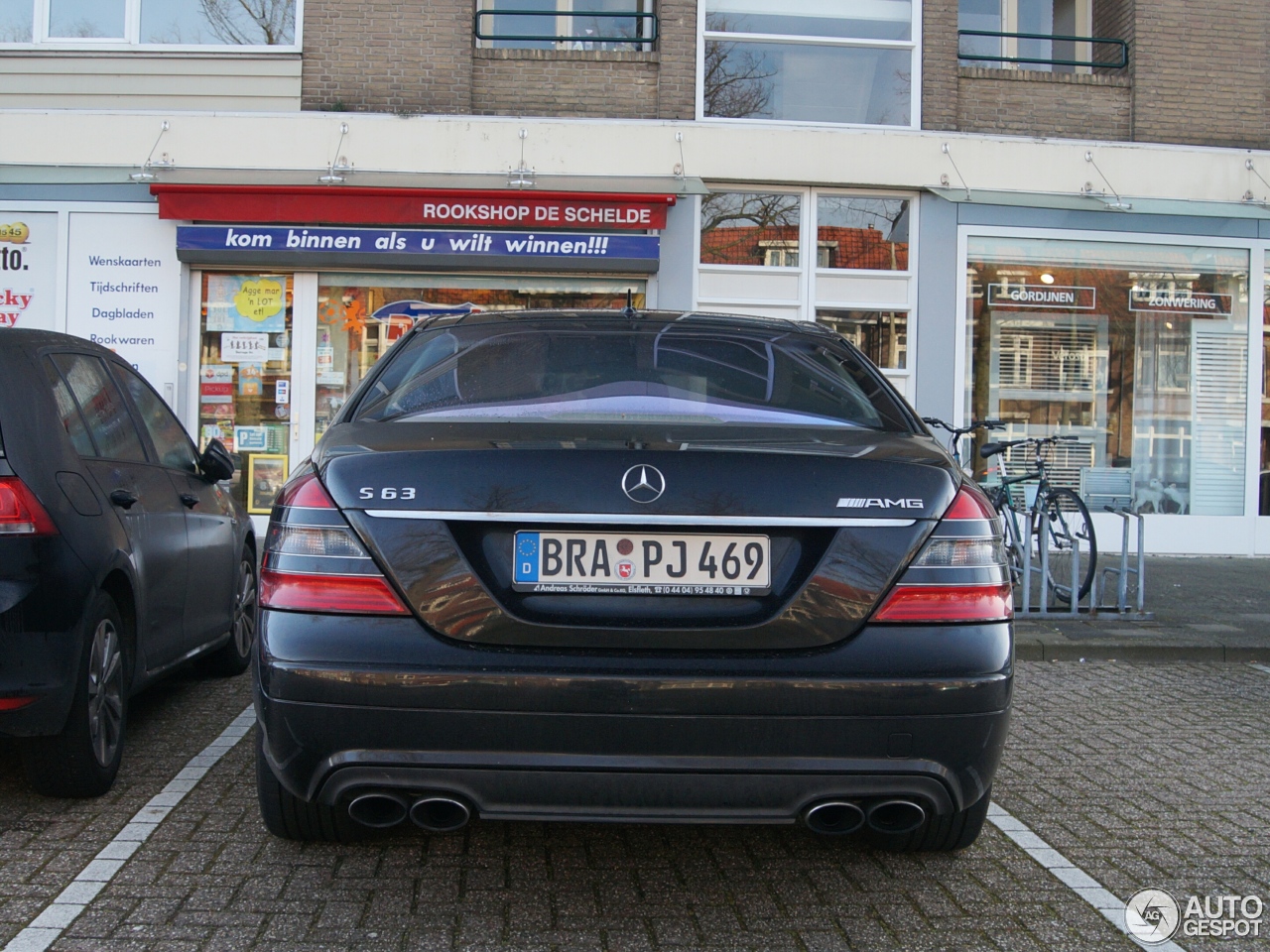 Mercedes-Benz S 63 AMG W221