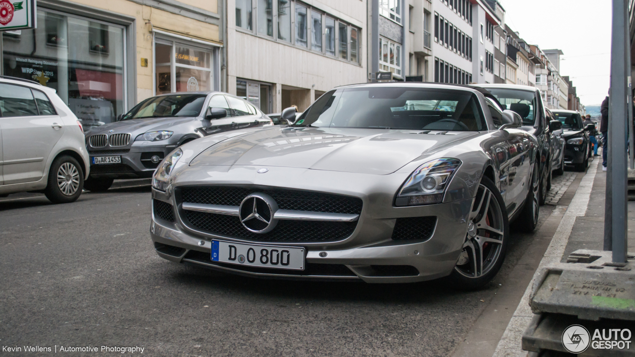 Mercedes-Benz SLS AMG Roadster