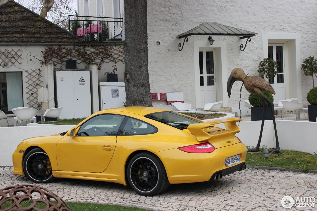 Porsche 997 Carrera GTS