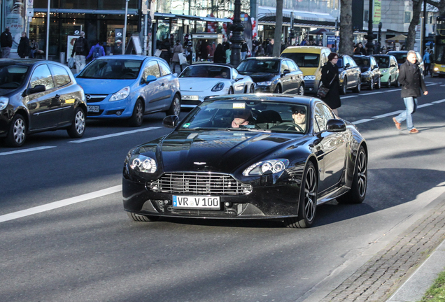 Aston Martin V8 Vantage S