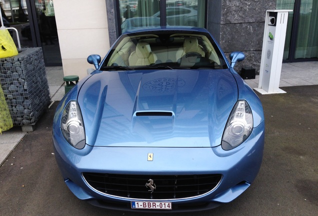 Ferrari California