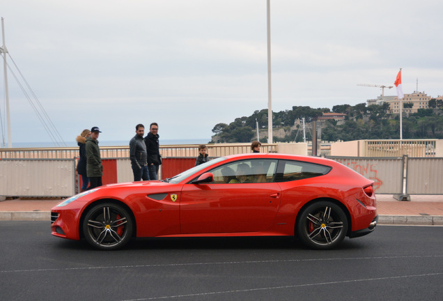 Ferrari FF