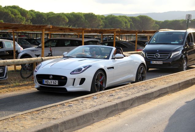 Jaguar F-TYPE S V8 Convertible