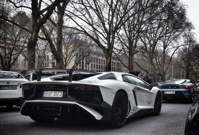 Lamborghini Aventador LP750-4 SuperVeloce