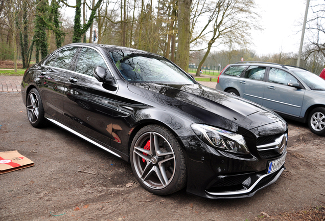 Mercedes-AMG C 63 S W205