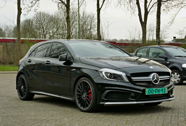 Mercedes-Benz A 45 AMG