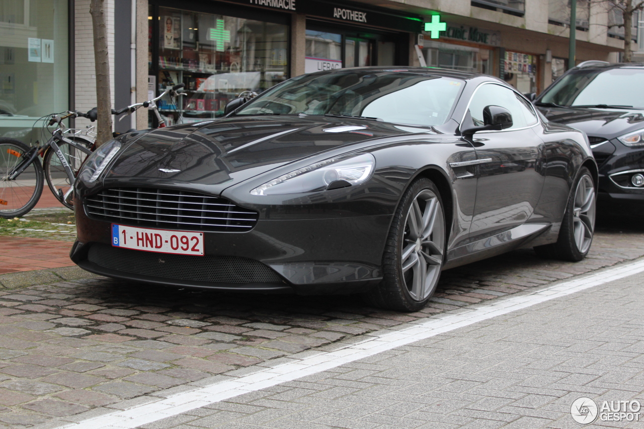 Aston Martin DB9 2013