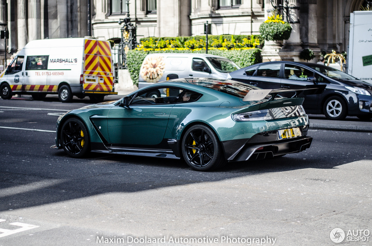 Aston Martin Vantage GT12