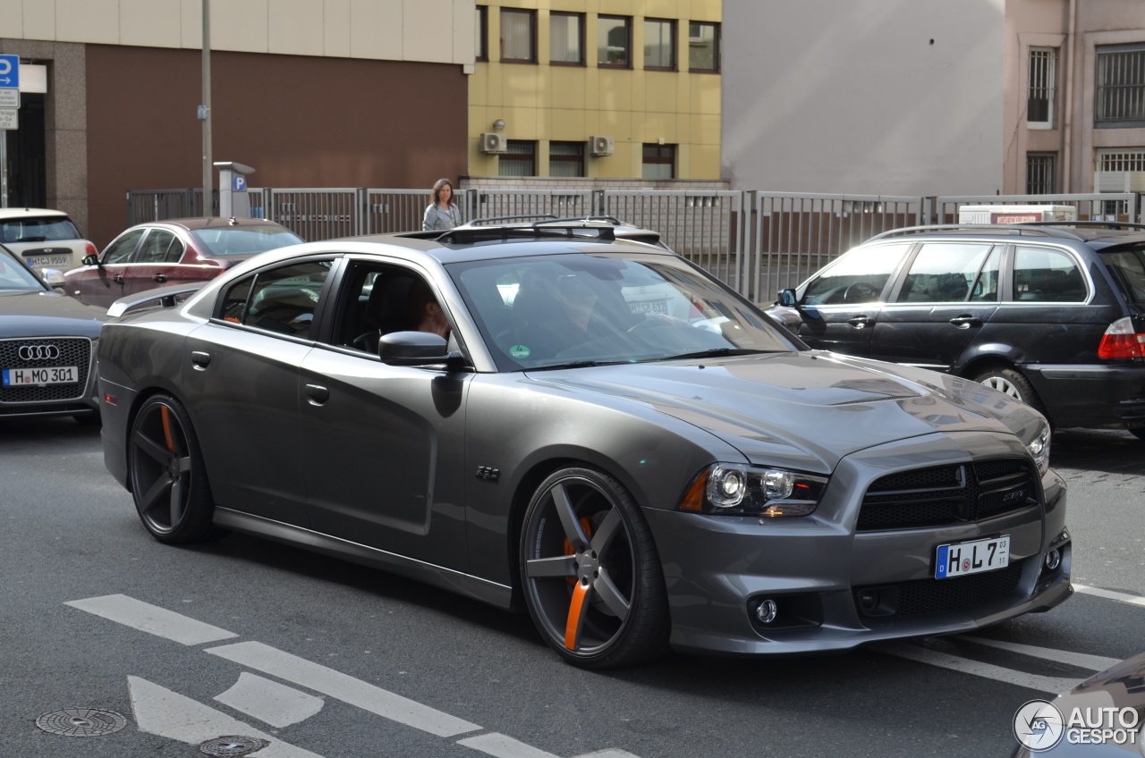 Dodge Charger SRT-8 2012