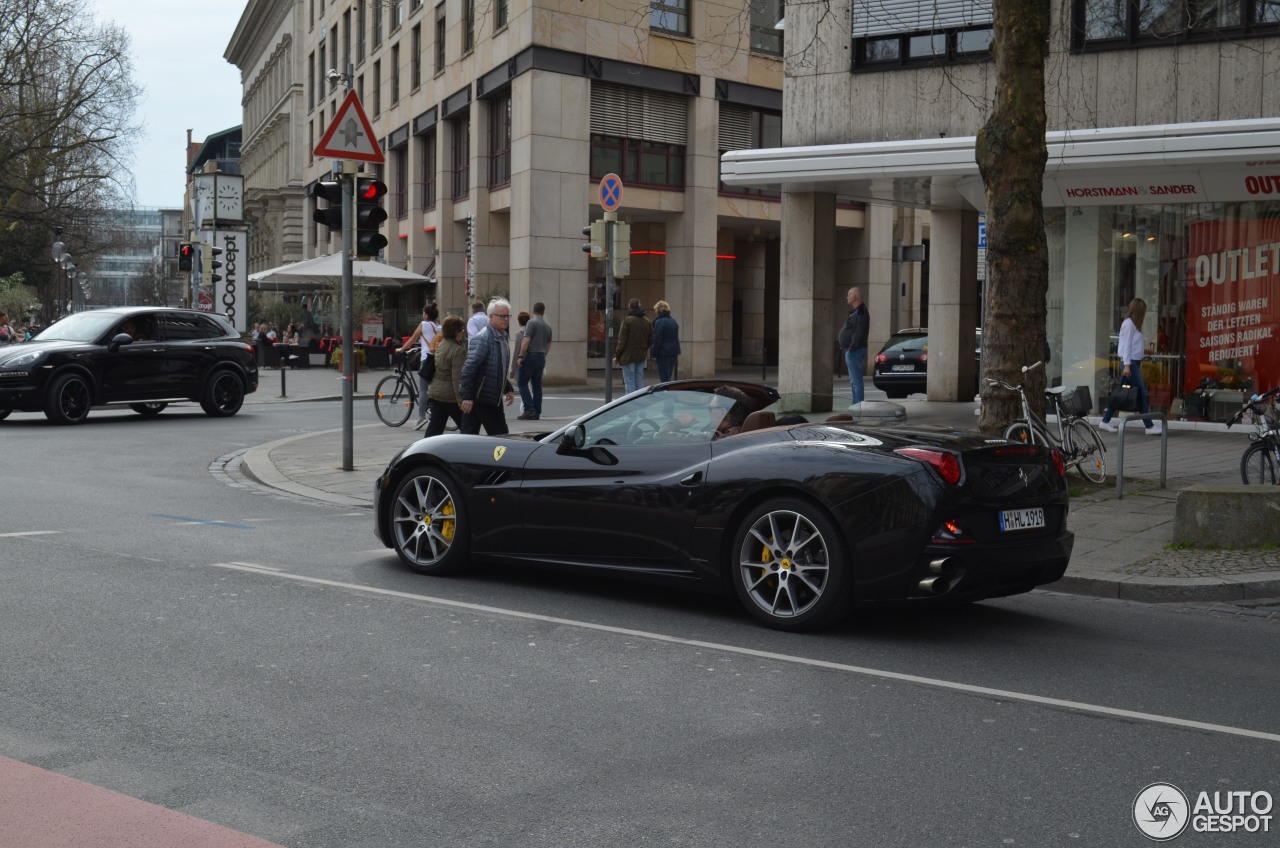 Ferrari California