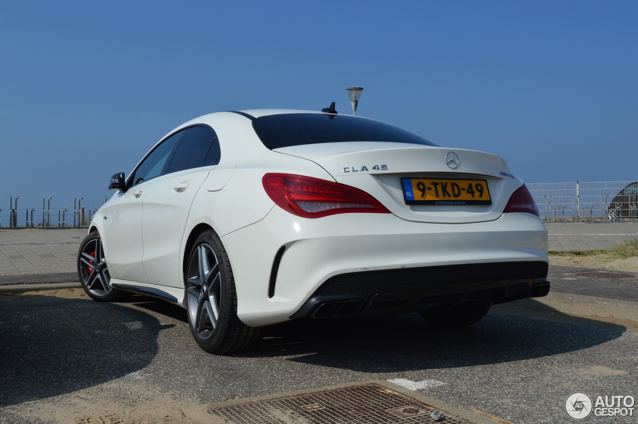 Mercedes-Benz CLA 45 AMG C117