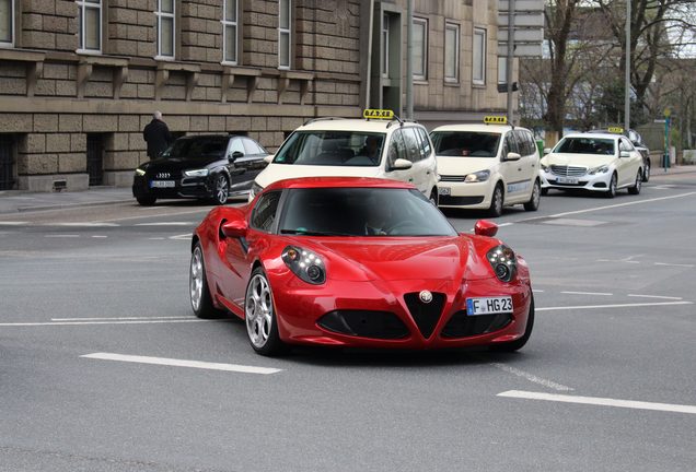 Alfa Romeo 4C Coupé