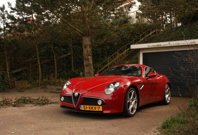 Alfa Romeo 8C Competizione