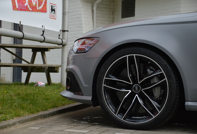 Audi RS6 Avant C7 2015