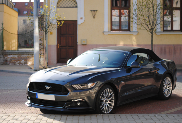 Ford Mustang GT Convertible 2015