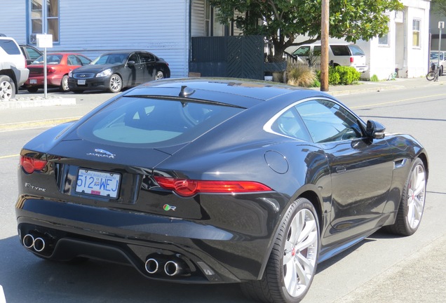 Jaguar F-TYPE R Coupé