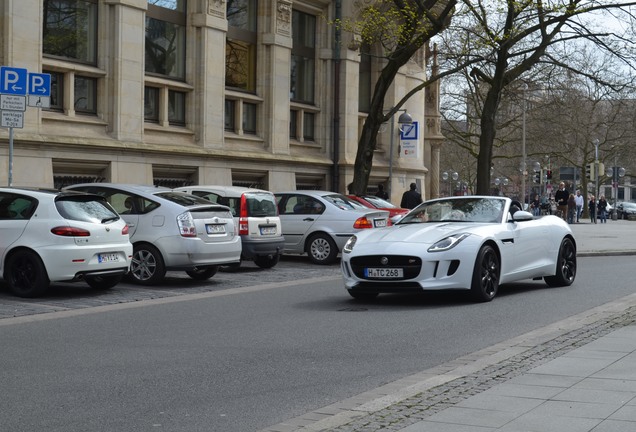 Jaguar F-TYPE S Convertible