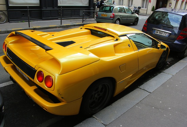 Lamborghini Diablo VT Roadster