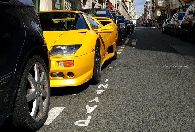 Lamborghini Diablo VT Roadster