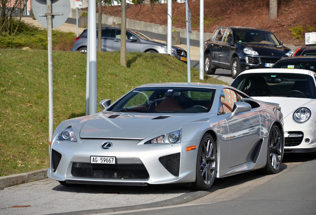 Lexus LFA