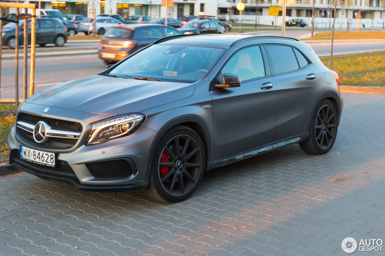 Mercedes-AMG GLA 45 X156