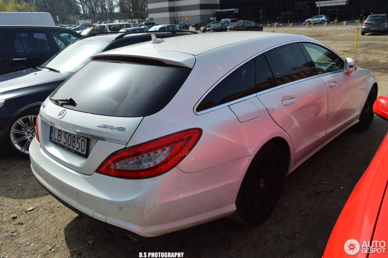 Mercedes-Benz CLS 63 AMG X218 Shooting Brake