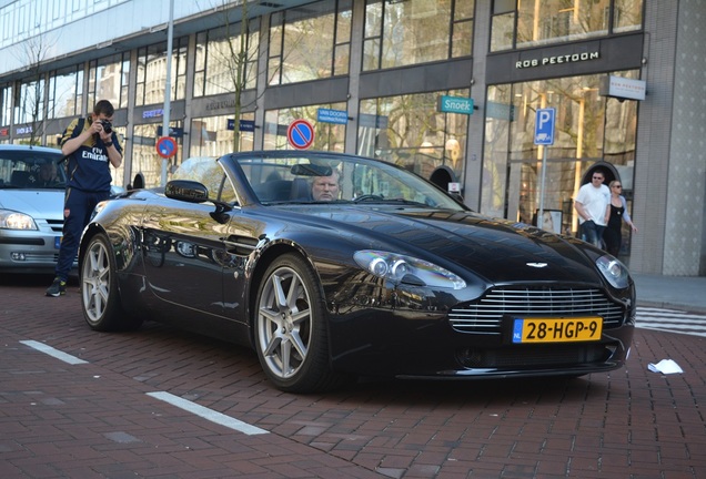 Aston Martin V8 Vantage Roadster