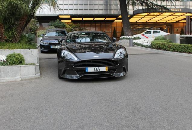 Aston Martin Vanquish 2013