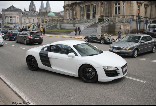 Audi R8