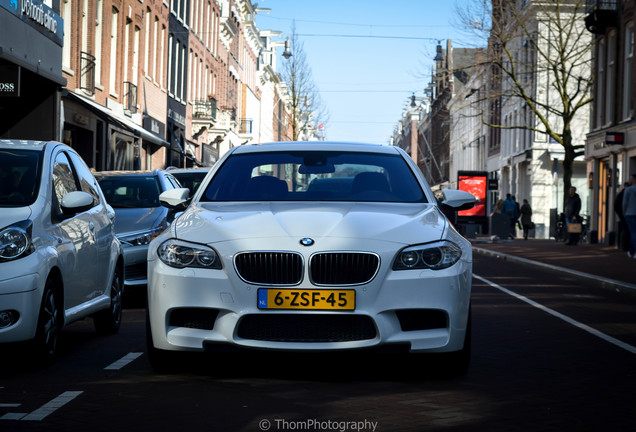 BMW M5 F10 2011