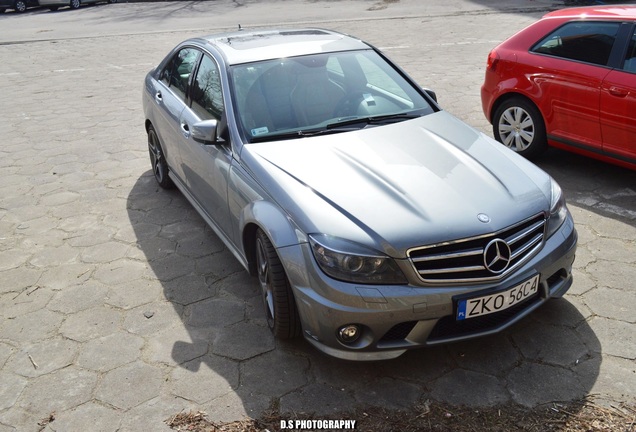 Mercedes-Benz C 63 AMG W204