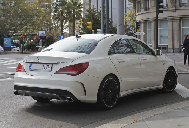 Mercedes-Benz CLA 45 AMG C117