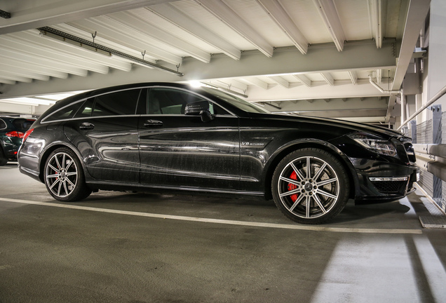 Mercedes-Benz CLS 63 AMG S X218 Shooting Brake